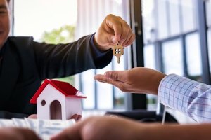 How to Successfully Buy a Home in a Competitive Market