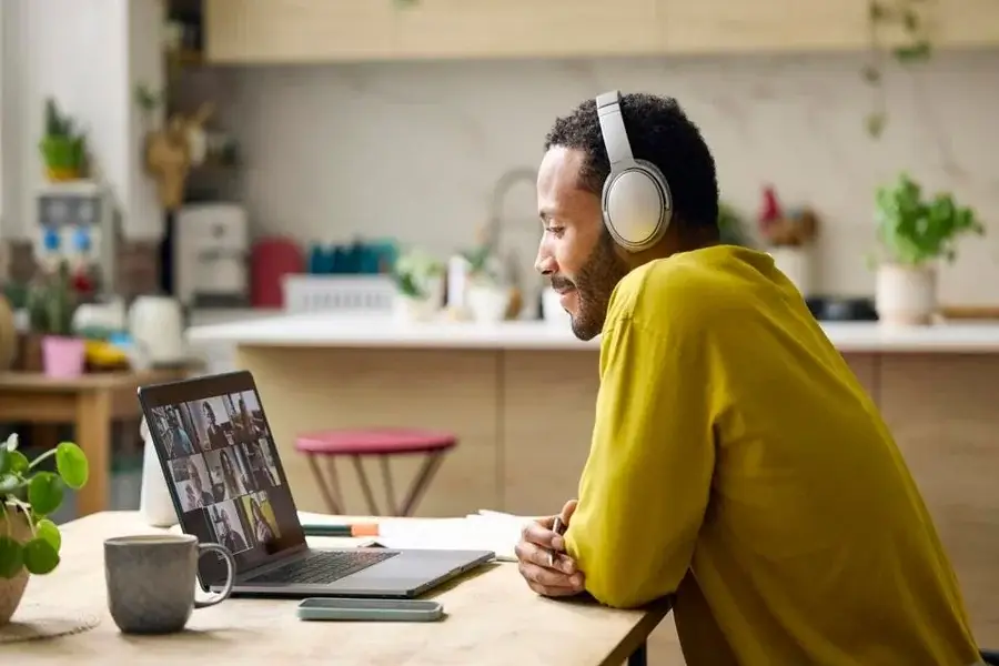 How Hiring Freelancers Through Remote Work Platforms Like Jobbers.io Can Help Startups Scale