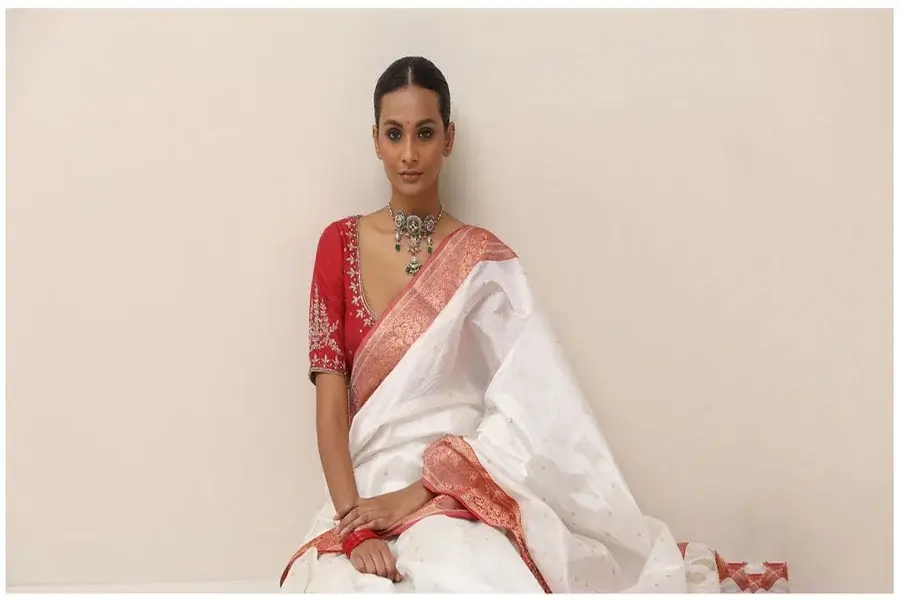 Why Classic Handloom Sarees Are the Perfect Investment Pieces